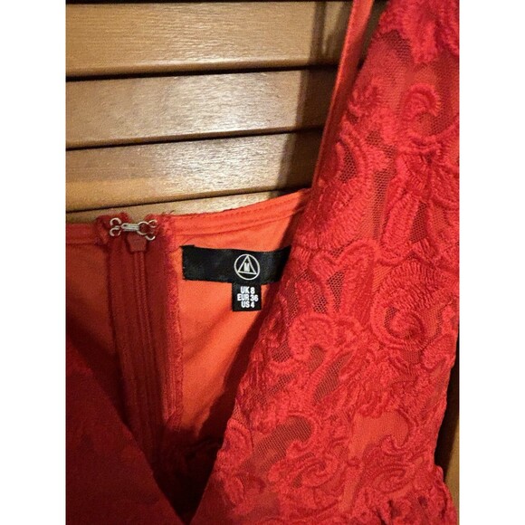 Missguided NEW Red Women's Size 2 Lace Plunge Split-Neck Skater Dress - Picture 4 of 11